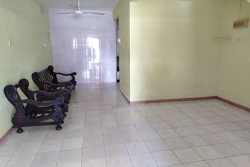 Batu Gajah Pusing Double Storey Terraced House For Rent Perak