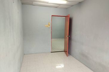 Batu Gajah Pusing Double Storey Terraced House For Rent Perak