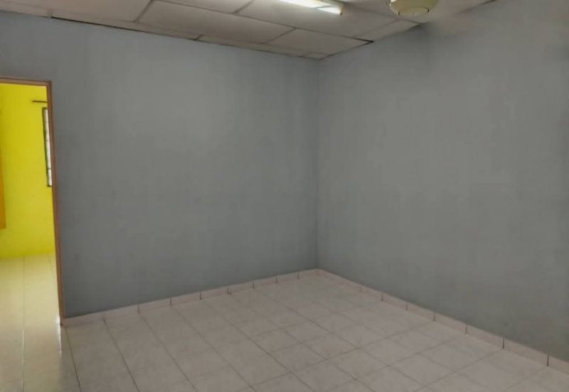 Batu Gajah Pusing Double Storey Terraced House For Rent Perak