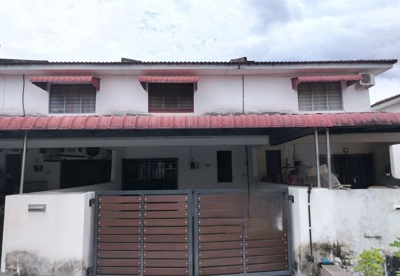 Batu Gajah Pusing Double Storey Terraced House For Rent Perak