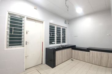 Botani Seri Beringin Double Storey Terraced House For Rent Ipoh Perak 