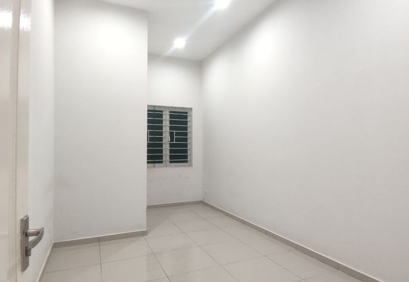 Botani Seri Beringin Double Storey Terraced House For Rent Ipoh Perak 