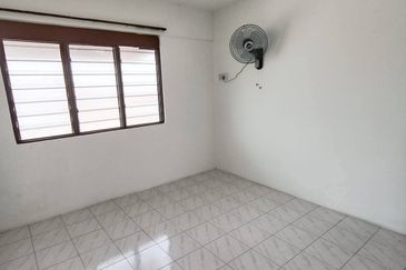 Pengkalan Desa Pakatan