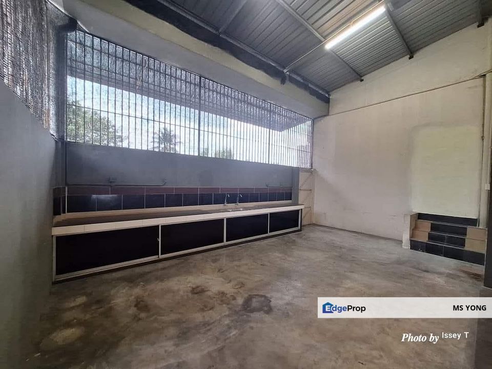 Bercham Double Storey Endlot Factory For Rent Ipoh Perak , Perak, Ipoh