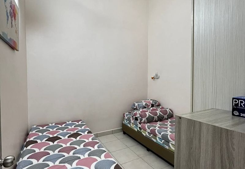 DESA LAHAT SRI -WANG