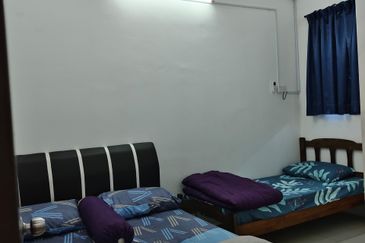 DESA LAHAT SRI -WANG