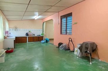 Batu Gajah Taman Anggerik Single Storey Corner House For Sale Perak