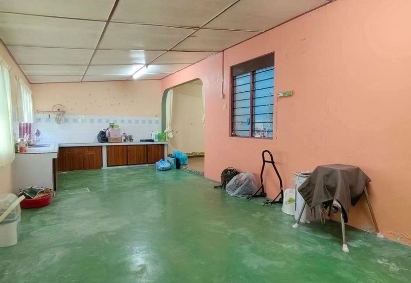 Batu Gajah Taman Anggerik Single Storey Corner House For Sale Perak