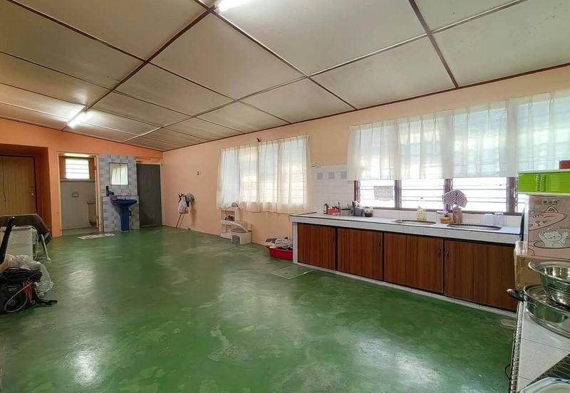 Batu Gajah Taman Anggerik Single Storey Corner House For Sale Perak