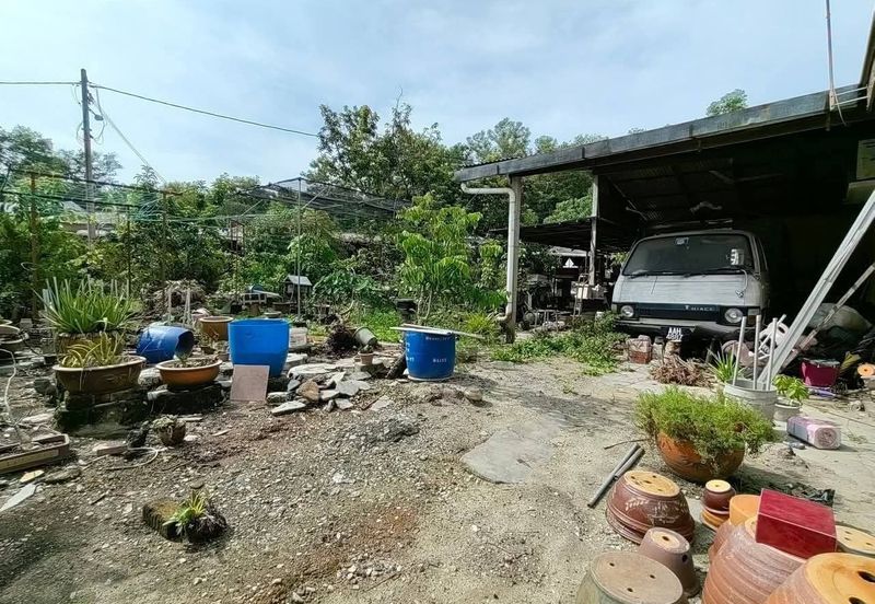 Batu Gajah Taman Anggerik Single Storey Corner House For Sale Perak