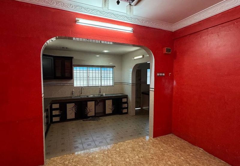 Taman Pertama Double Storey Terraced House For Rent Ipoh Perak 