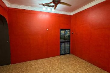 Taman Pertama Double Storey Terraced House For Rent Ipoh Perak 