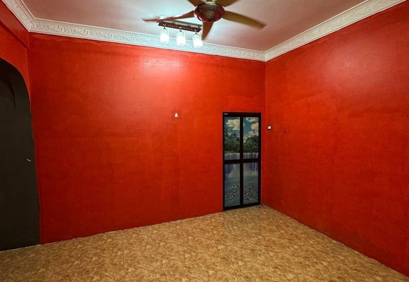 Taman Pertama Double Storey Terraced House For Rent Ipoh Perak 