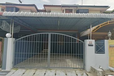 TAMAN PENGKALAN MAKMUR