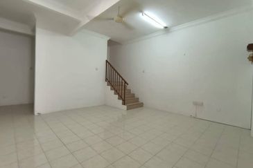 TAMAN PENGKALAN MAKMUR