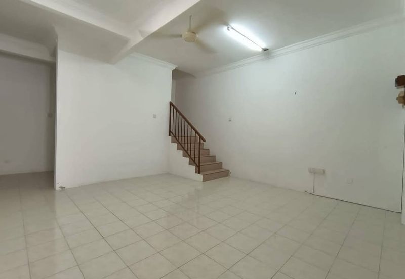 TAMAN PENGKALAN MAKMUR