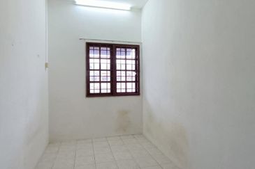 TAMAN PENGKALAN MAKMUR