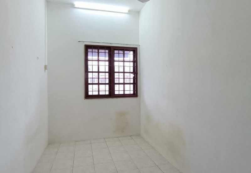 TAMAN PENGKALAN MAKMUR