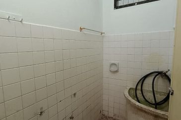 TAMAN BUKIT KLEDANG INDAH