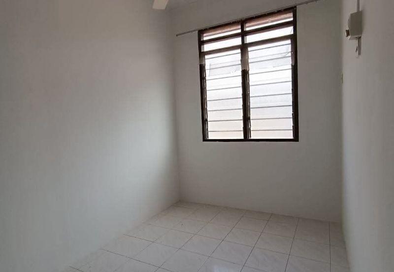 TAMAN BUKIT KLEDANG INDAH