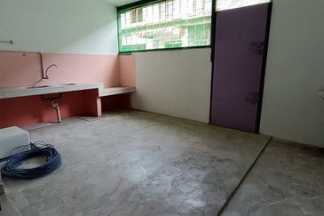 TAMAN BUKIT KLEDANG INDAH