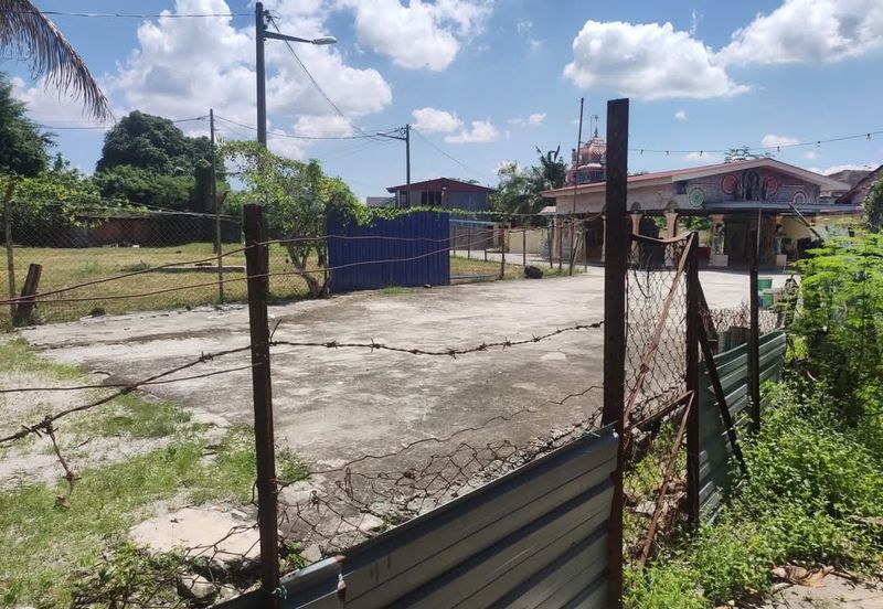 Batu Gajah Single Storey Bungalow House For Sale Perak