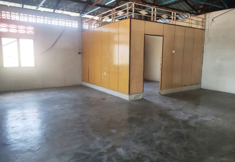 Batu Gajah Single Storey Bungalow House For Sale Perak