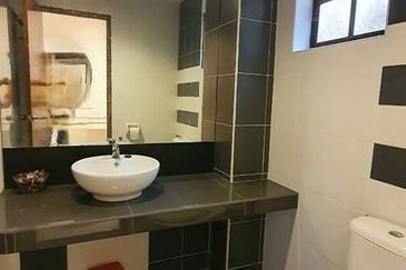 The Rayaria Condominium