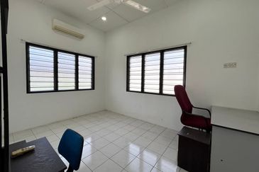 PASIR PUTEH/PENGKALAN