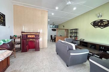 PASIR PUTEH/PENGKALAN