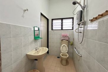 PASIR PUTEH/PENGKALAN