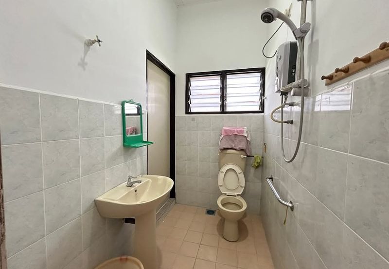 PASIR PUTEH/PENGKALAN