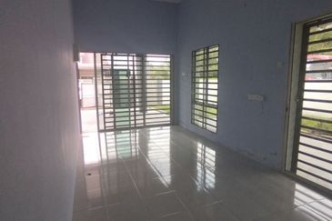 DESA LAHAT SRI -WANG