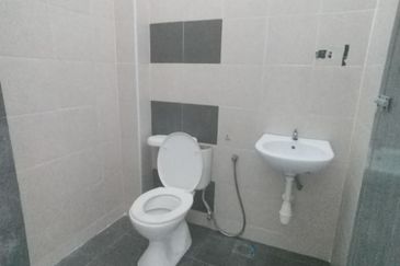 DESA LAHAT SRI -WANG