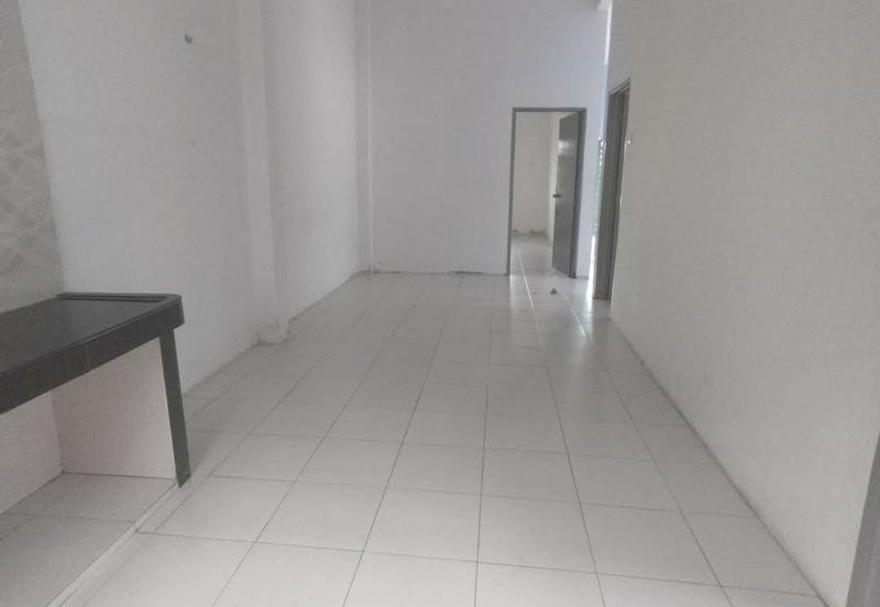 DESA LAHAT SRI -WANG