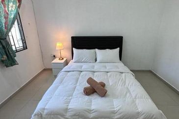 Taman Lapangan Hartamas Botani