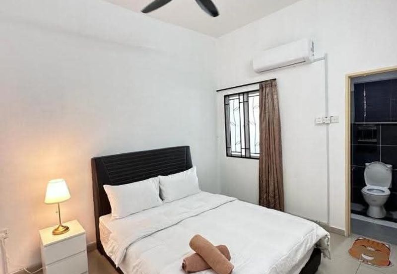 Taman Lapangan Hartamas Botani