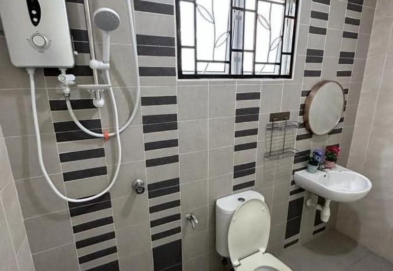 Taman Lapangan Hartamas Botani