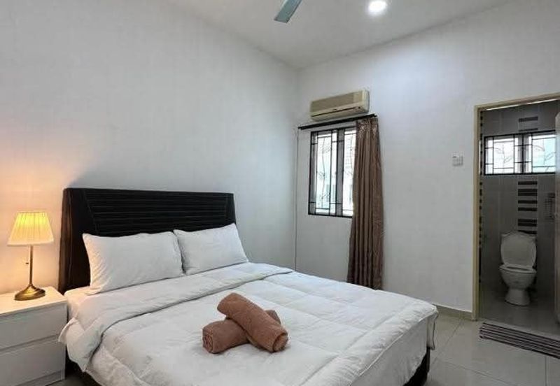 Taman Lapangan Hartamas Botani