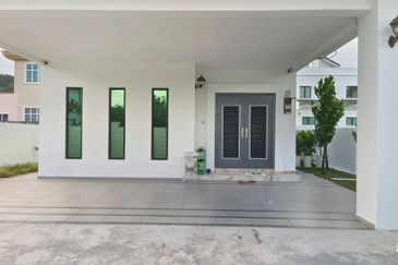 Jelapang Single Storey Bungalow House For Sale Ipoh Perak 
