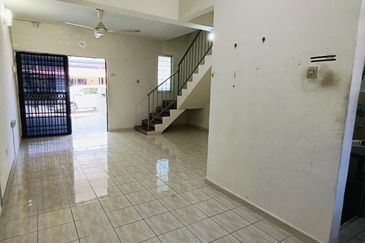 TAMAN SETIA BATU GAJAH