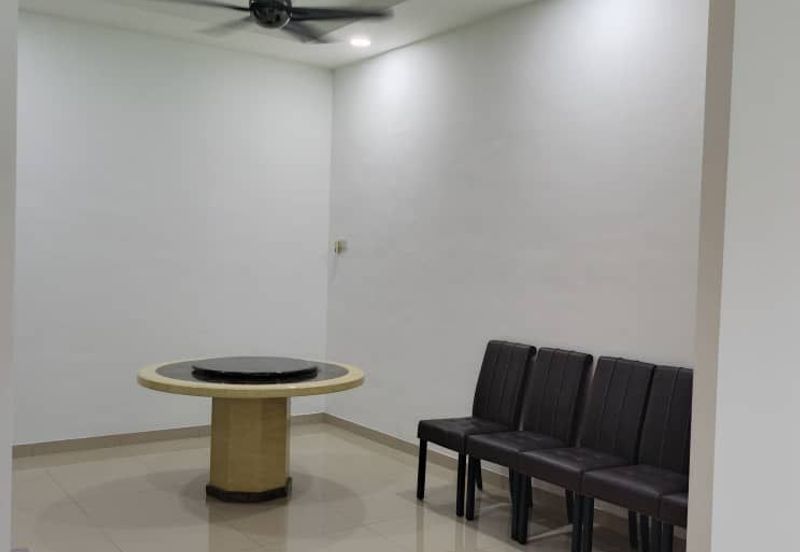 Taman Lapangan Hartamas Botani