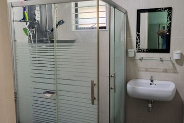 Taman Lapangan Hartamas Botani