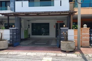 Taman Lapangan Hartamas Botani