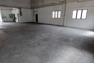 Pengkalan 1.5 Storey Semi Detached Factory For Rent Ipoh Perak 