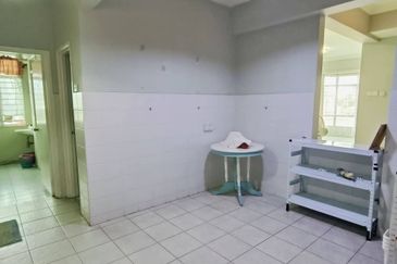 KONDOMINIUM DAMAIPURI