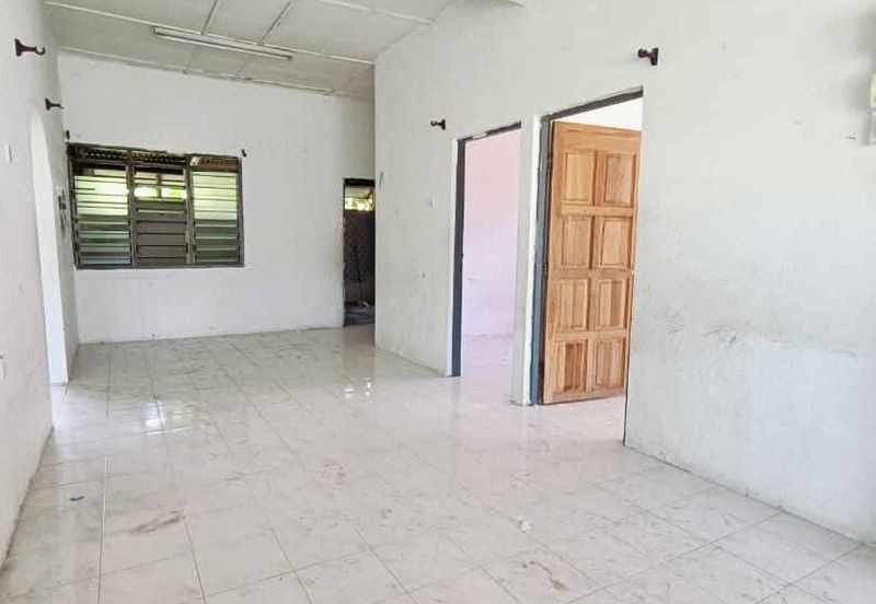 Batu Gajah Single Storey Semi Detached House For Sale Perak 