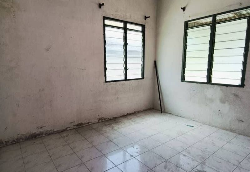 Batu Gajah Single Storey Semi Detached House For Sale Perak 