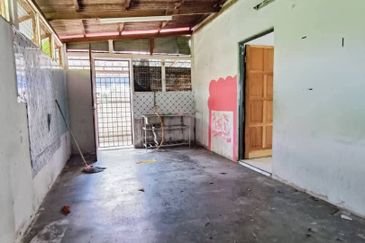 Batu Gajah Single Storey Semi Detached House For Sale Perak 