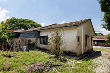 Batu Gajah Single Storey Semi Detached House For Sale Perak 